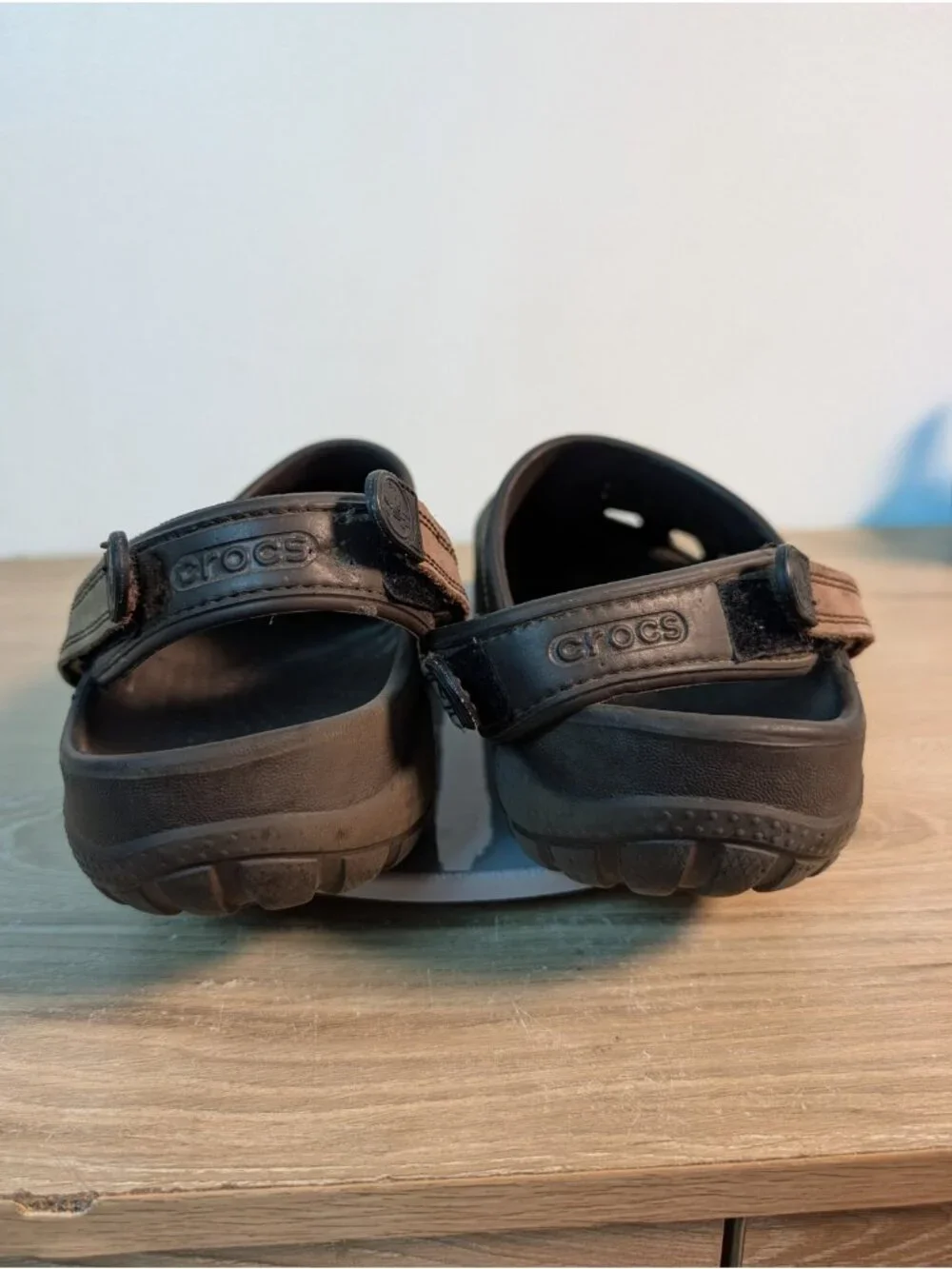 CROCS bottom tread